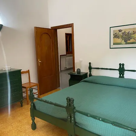 Villa Cuti Senior Castro (Lecce)