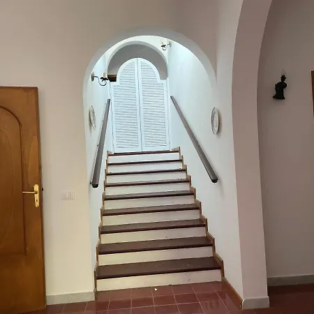 Villa Cuti Senior Castro (Lecce)