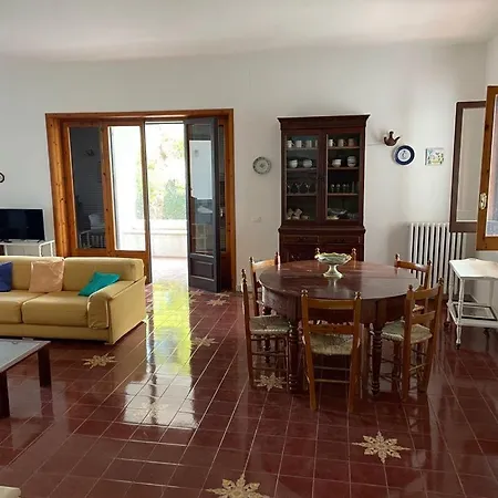 Villa Villa Cuti Senior *
